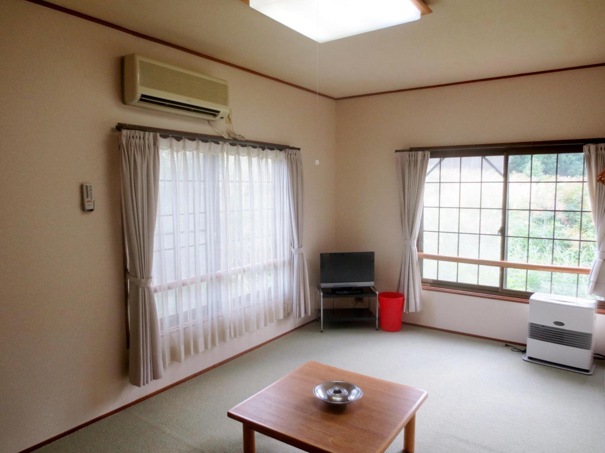 Pension Noah Yuzawa (Niigata) Quarto foto